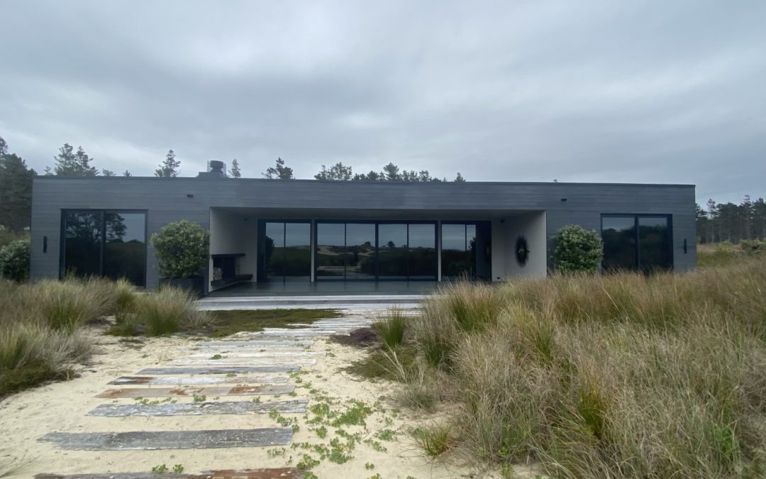 When Is the Best Time to Recoat Your Cedar Cladding?